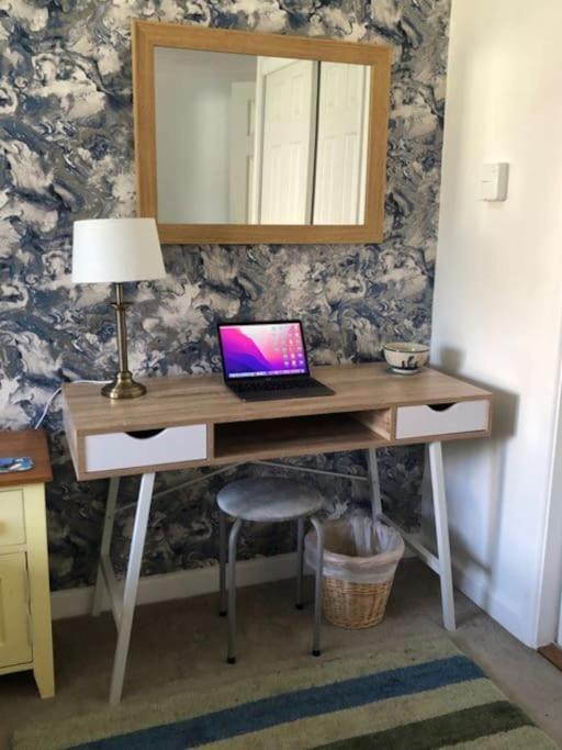 Luxury Ground Floor Flat Close To Apartment Carbis Bay